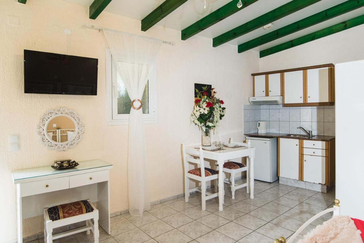 Oasis Studios Малиа Экстерьер фото